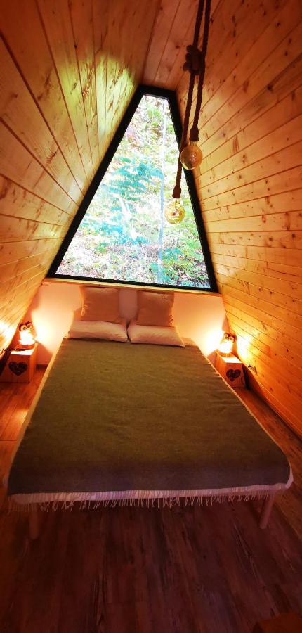Casa - Cabana Tip A Frame, Cerna, Vaideeni, Valcea Cerna  Dış mekan fotoğraf
